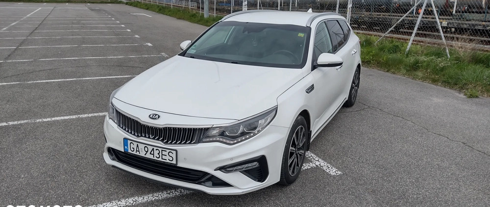 Kia Optima cena 76875 przebieg: 164000, rok produkcji 2019 z Gdynia małe 497